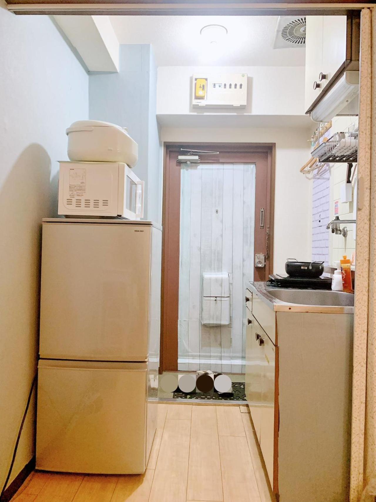Apartment Shinjuku Area!nishi-shinjuku Gochome Subway 6 Minutes Walk! 西新宿五丁目车站步行6分钟! 高速无限制wifi 201 *